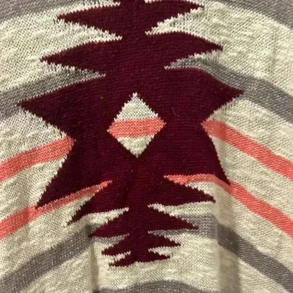 American Rag Cie Aztec Boho Sweater Size Medium with Tassels/ Fringe. - Picture 4 of 6